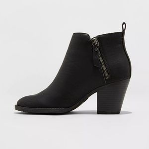 Universal Thread Shoes - Women's Jameson Double Zipper Bootie Universal Thread Shoes - Women's Jameson Double Zipper Bootie